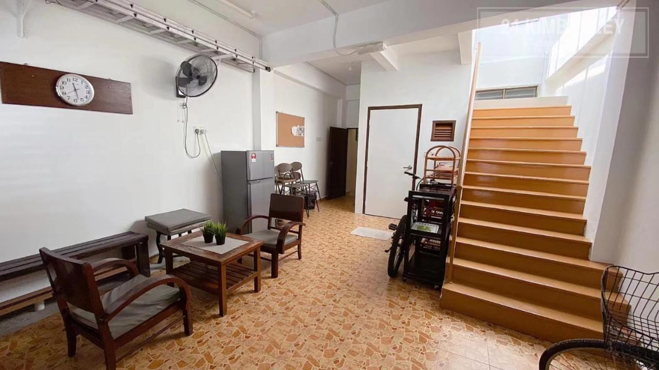 24 Kimberley Hotel George Town Exterior photo