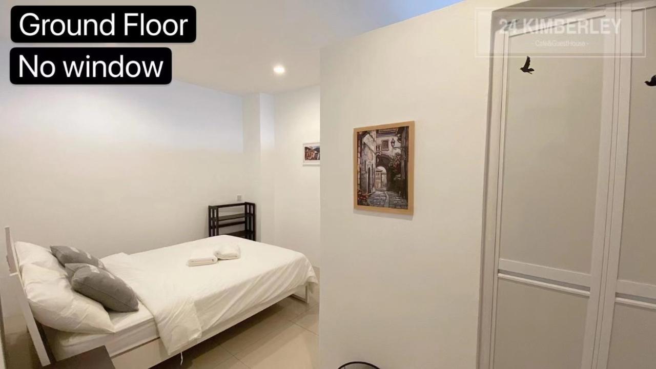 24 Kimberley Hotel George Town Room photo
